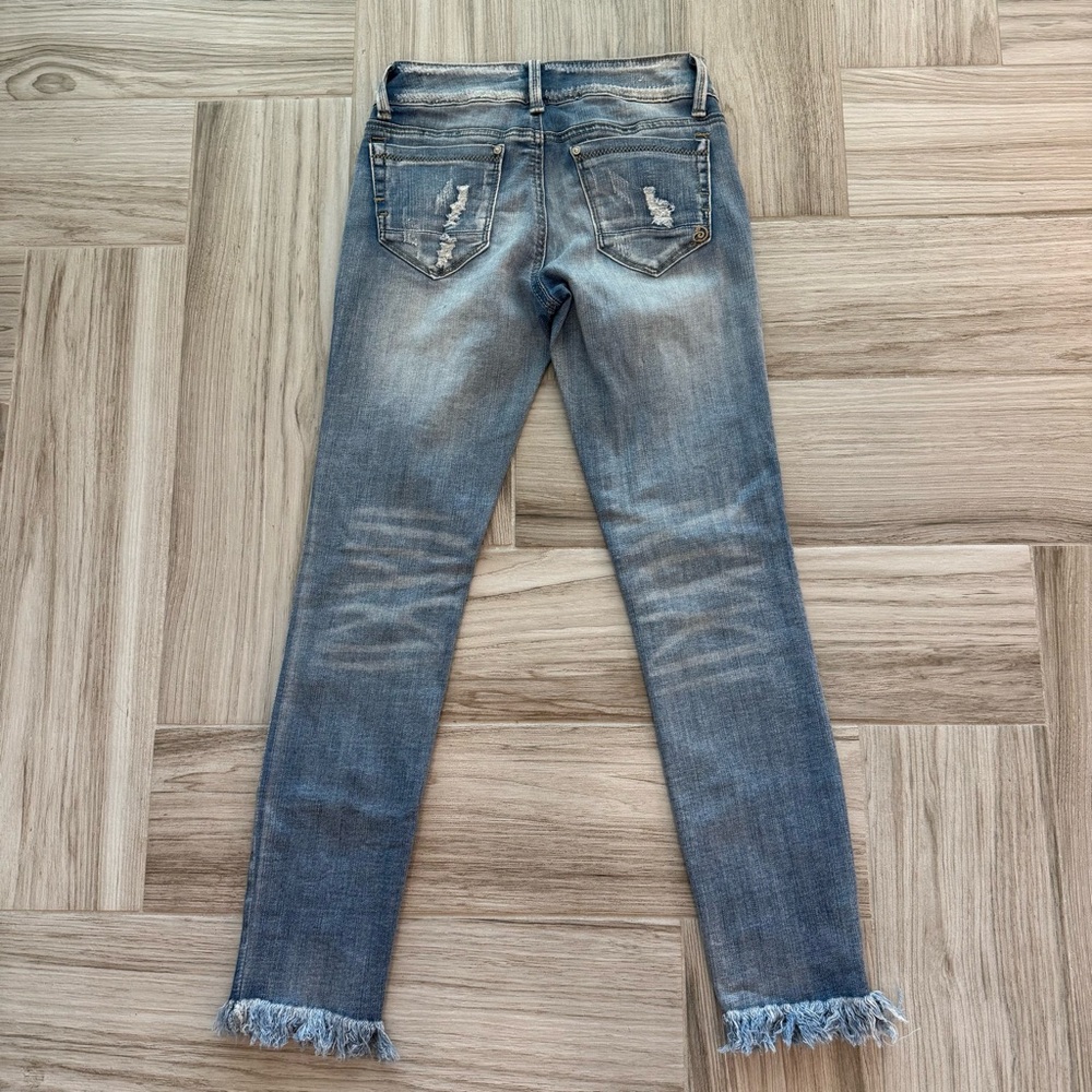 NWOT Indigo Rein Blue Embellished Skinny Jeans Size 3 - Picture 6 of 6